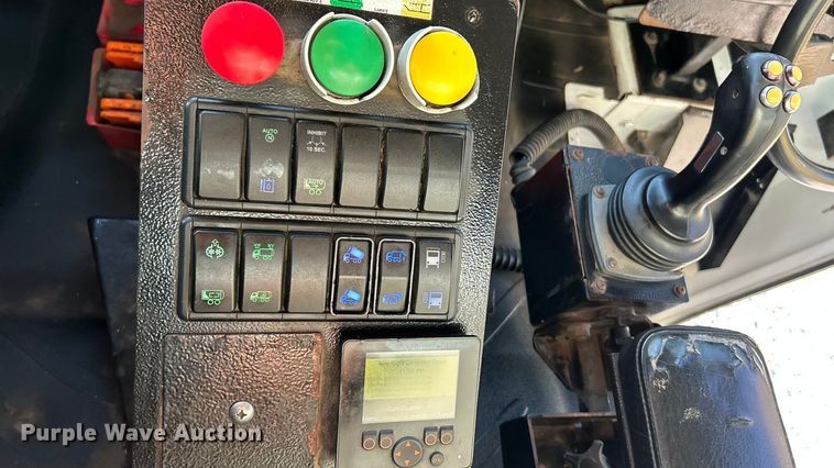 image for item ET6645 2014 Freightliner 108SD refuse truck