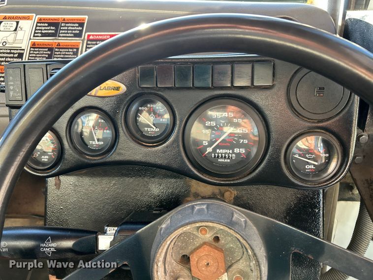 image for item ET6645 2014 Freightliner 108SD refuse truck