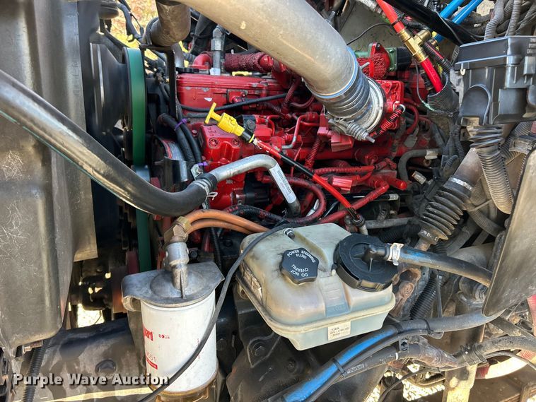 image for item ET6645 2014 Freightliner 108SD refuse truck