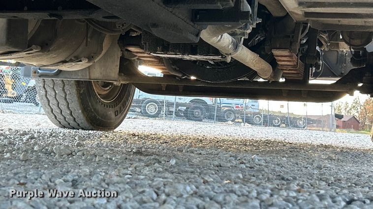 image for item ET6645 2014 Freightliner 108SD refuse truck