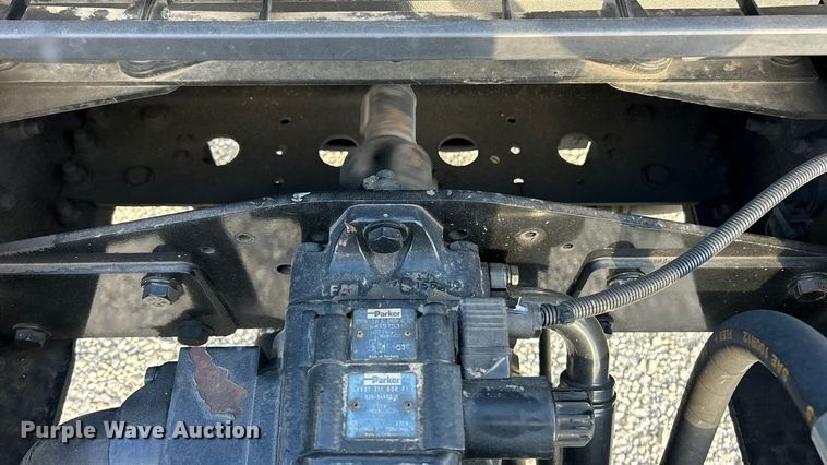 image for item ET6645 2014 Freightliner 108SD refuse truck