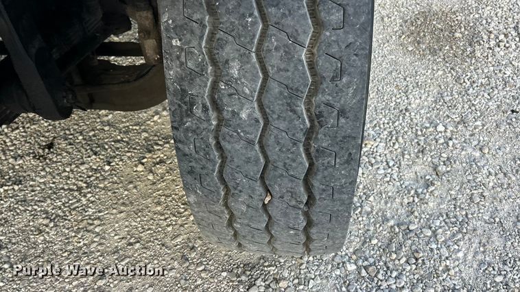 image for item ET6645 2014 Freightliner 108SD refuse truck