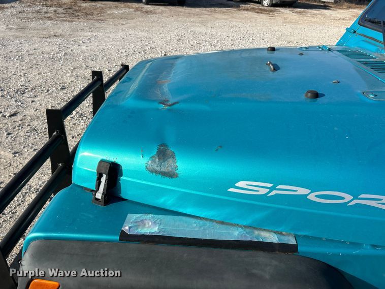 image for item ET6655 1997 Jeep Wrangler Sport SUV