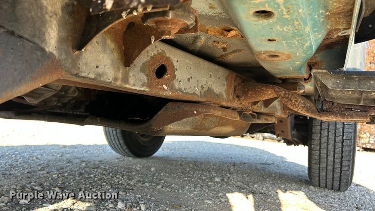 image for item ET6655 1997 Jeep Wrangler Sport SUV