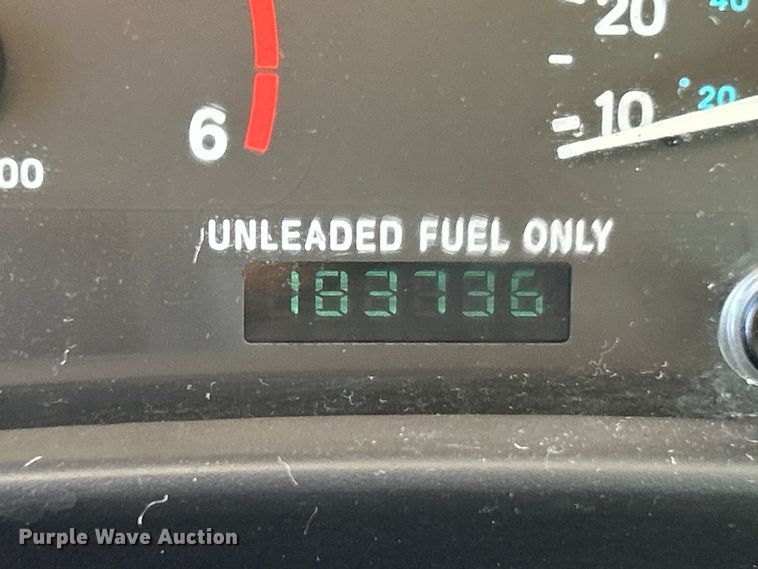 image for item ET6655 1997 Jeep Wrangler Sport SUV