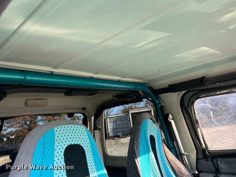 image for item ET6655 1997 Jeep Wrangler Sport SUV