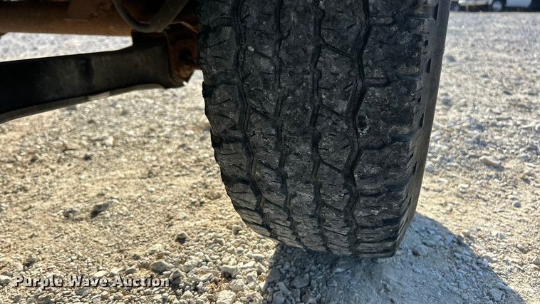 image for item ET6655 1997 Jeep Wrangler Sport SUV