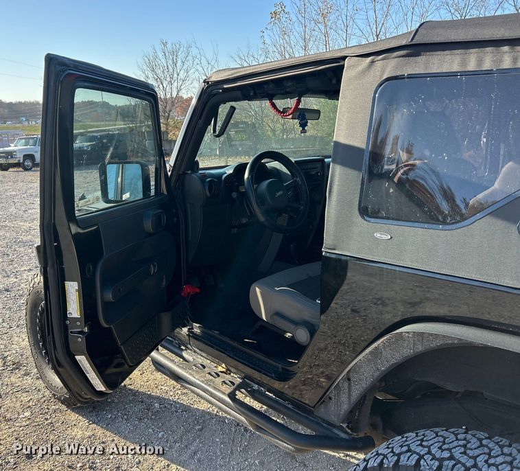 image for item ET6657 2008 Jeep Wrangler SUV