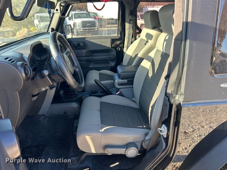 image for item ET6657 2008 Jeep Wrangler SUV