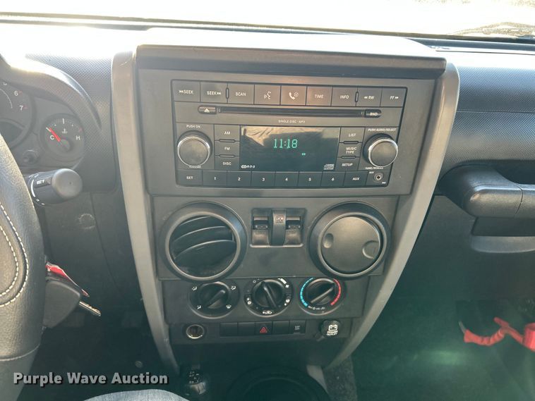 image for item ET6657 2008 Jeep Wrangler SUV