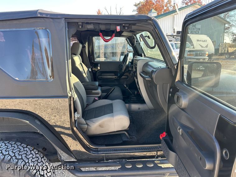 image for item ET6657 2008 Jeep Wrangler SUV