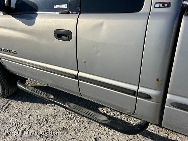 image for item ET6658 1998 Dodge Ram 3500 Quad Cab pickup truck