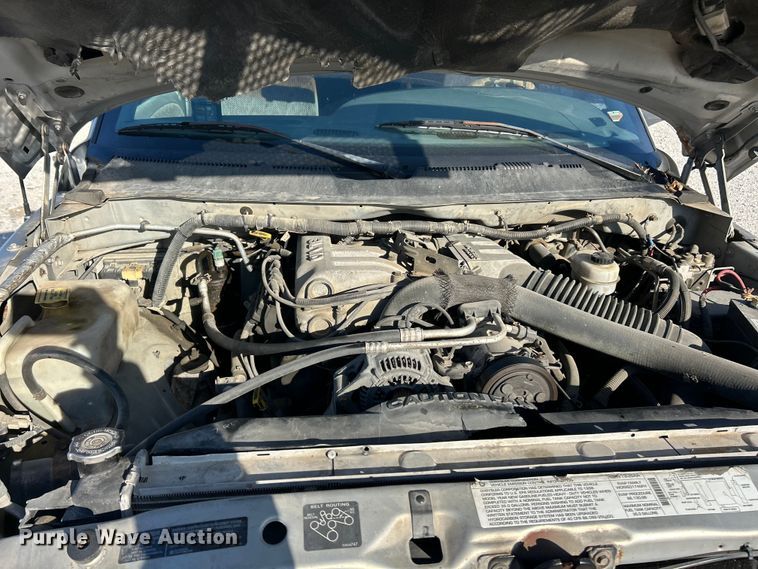 image for item ET6658 1998 Dodge Ram 3500 Quad Cab pickup truck