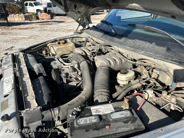 image for item ET6658 1998 Dodge Ram 3500 Quad Cab pickup truck