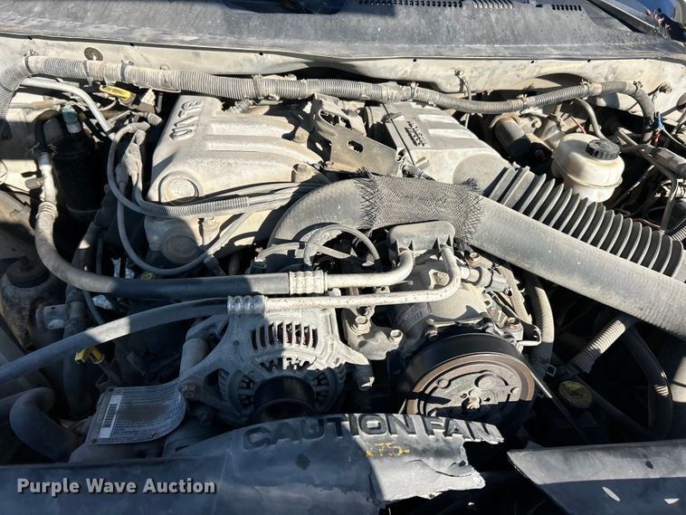 image for item ET6658 1998 Dodge Ram 3500 Quad Cab pickup truck