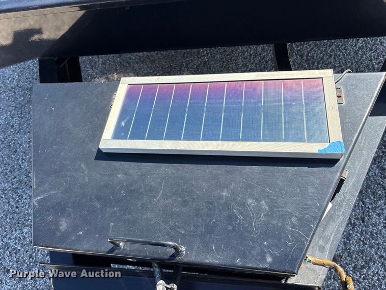 image for item ET7219 2020 Maxey tilt deck utility trailer