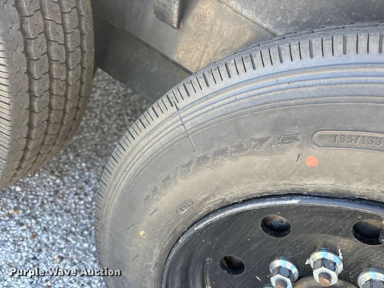 image for item ET7219 2020 Maxey tilt deck utility trailer