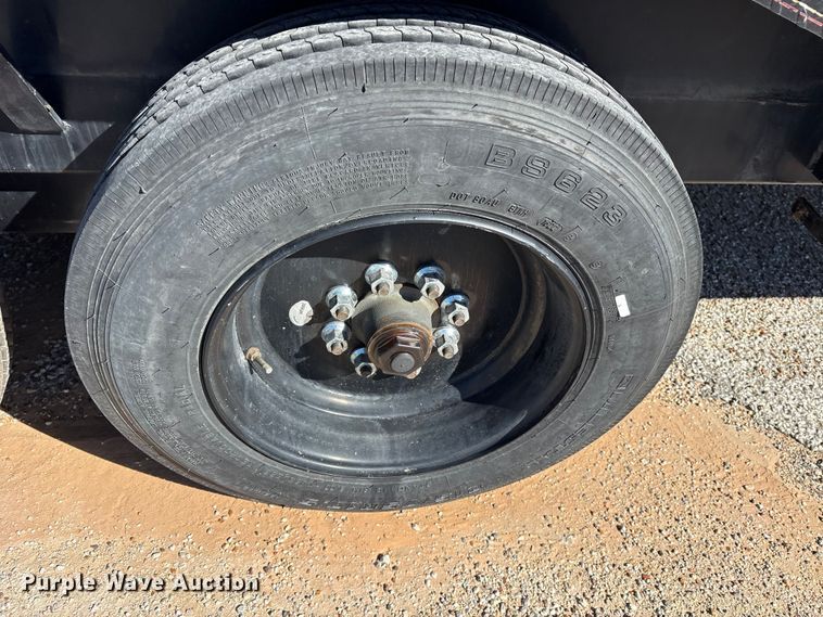 image for item ET7219 2020 Maxey tilt deck utility trailer