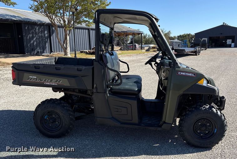 image for item ET7220 2014 Polaris Ranger utility vehicle