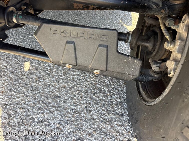 image for item ET7220 2014 Polaris Ranger utility vehicle