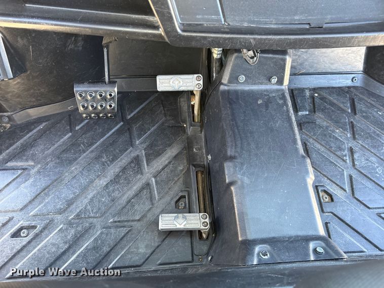 image for item ET7220 2014 Polaris Ranger utility vehicle