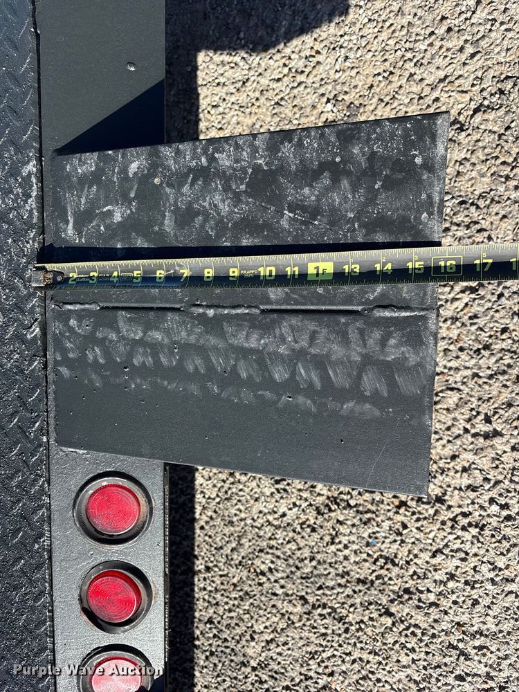 image for item ET7223 1999 Diamond 20' Utility tilt deck equipment trailer