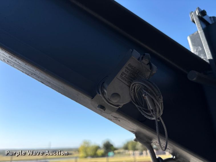 image for item ET7223 1999 Diamond 20' Utility tilt deck equipment trailer