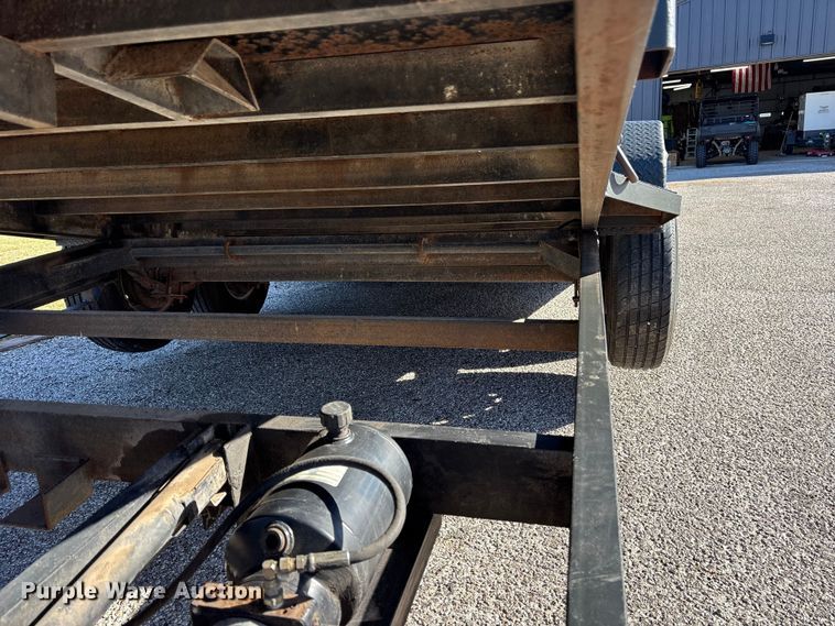 image for item ET7223 1999 Diamond 20' Utility tilt deck equipment trailer