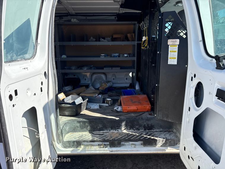 image for item ET7227 2014 Ford E150 van