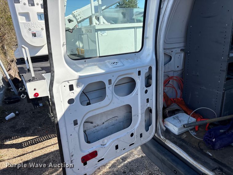 image for item ET7227 2014 Ford E150 van