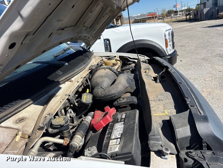 image for item ET7227 2014 Ford E150 van