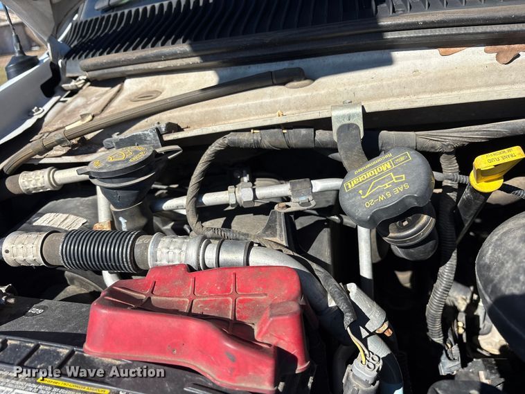 image for item ET7227 2014 Ford E150 van