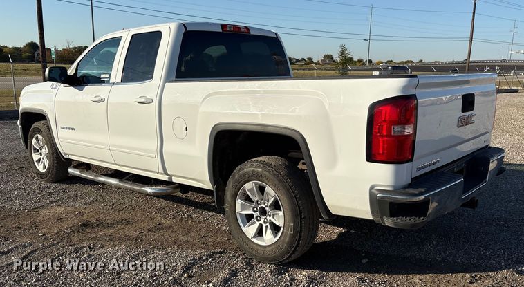 image for item ET7253 2015 GMC Sierra 1500 Double Cab pickup truck