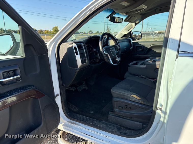 image for item ET7253 2015 GMC Sierra 1500 Double Cab pickup truck