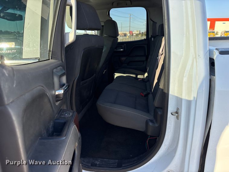 image for item ET7253 2015 GMC Sierra 1500 Double Cab pickup truck