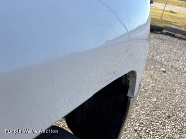 image for item ET7254 2015 Chevrolet Silverado 2500HD Crew Cab pickup truck