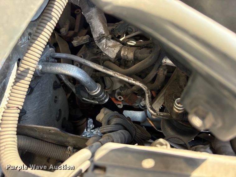 image for item ET7254 2015 Chevrolet Silverado 2500HD Crew Cab pickup truck