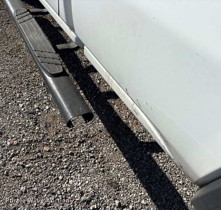 image for item ET7256 2015 GMC Sierra 2500HD Double Cab pickup truck