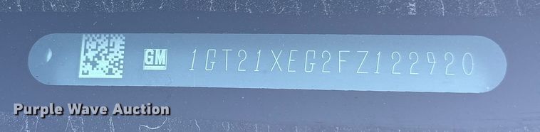 image for item ET7256 2015 GMC Sierra 2500HD Double Cab pickup truck