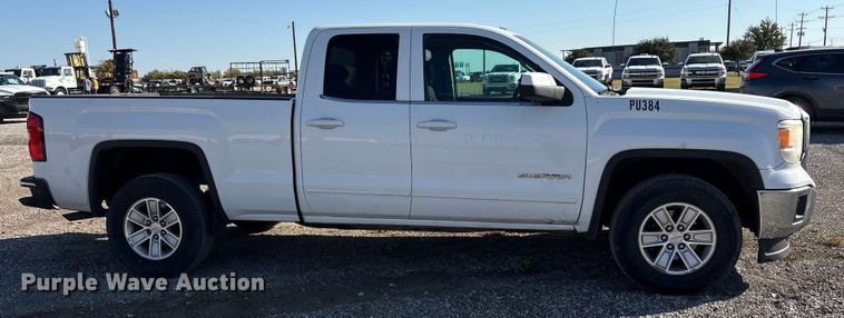 image for item ET7257 2015 GMC Sierra 1500 Double Cab pickup truck