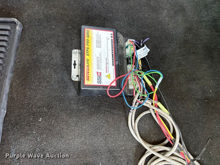 image for item ET7257 2015 GMC Sierra 1500 Double Cab pickup truck