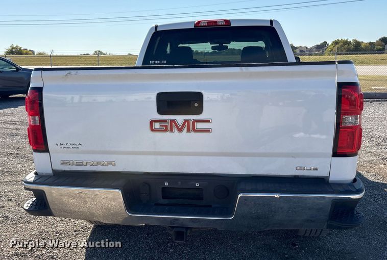 image for item ET7258 2015 GMC Sierra 1500 Double Cab pickup truck