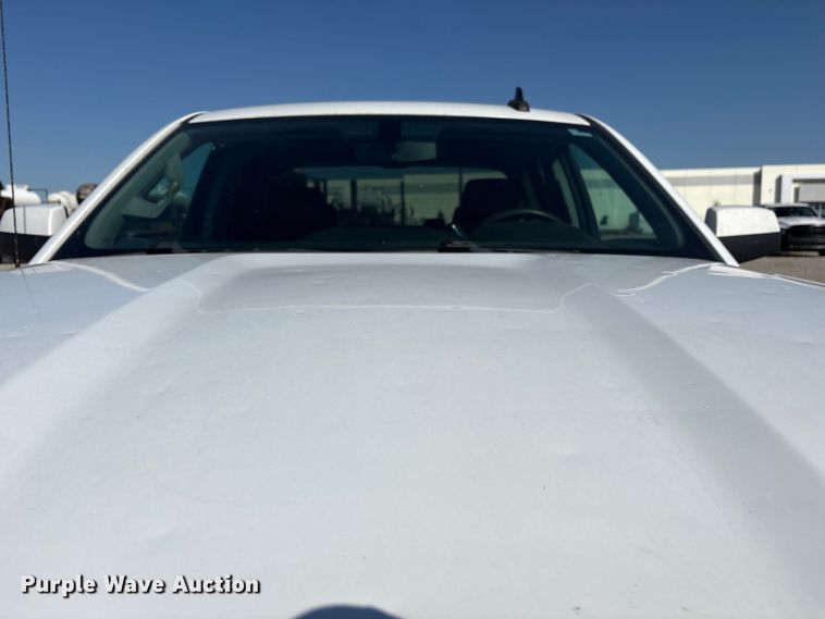 image for item ET7258 2015 GMC Sierra 1500 Double Cab pickup truck