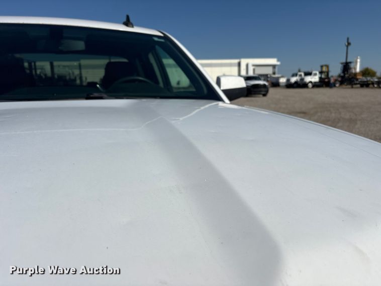 image for item ET7258 2015 GMC Sierra 1500 Double Cab pickup truck