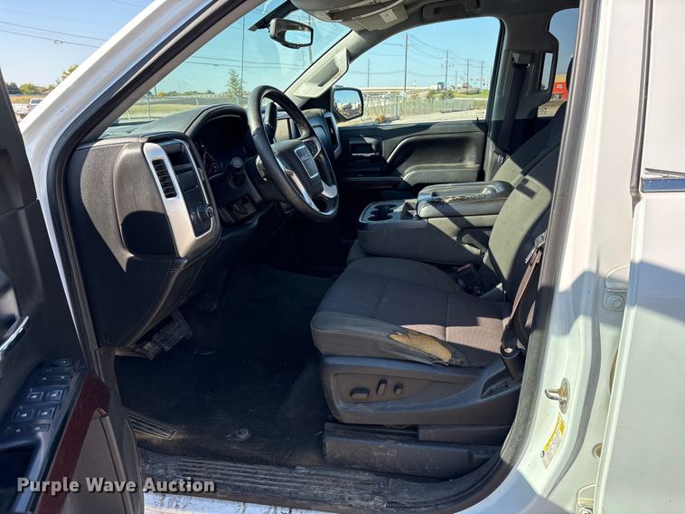 image for item ET7258 2015 GMC Sierra 1500 Double Cab pickup truck