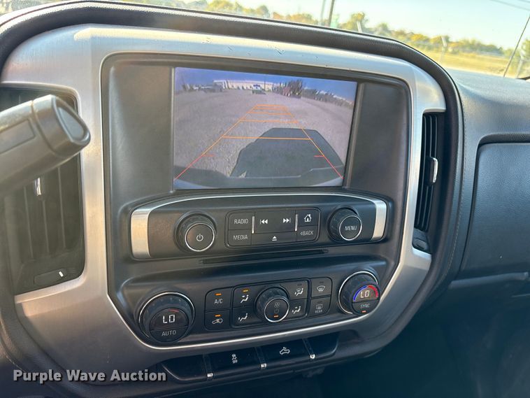 image for item ET7258 2015 GMC Sierra 1500 Double Cab pickup truck