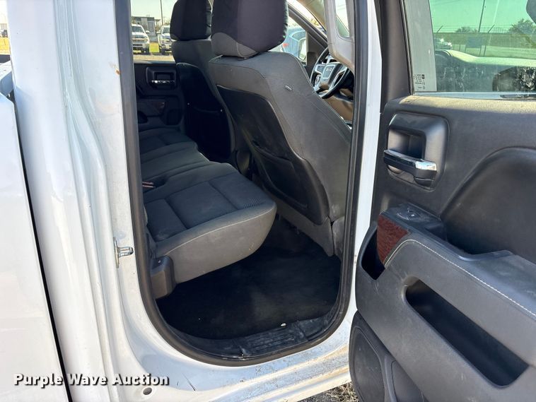 image for item ET7258 2015 GMC Sierra 1500 Double Cab pickup truck