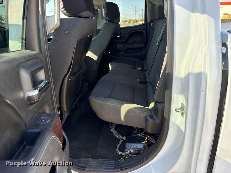 image for item ET7258 2015 GMC Sierra 1500 Double Cab pickup truck