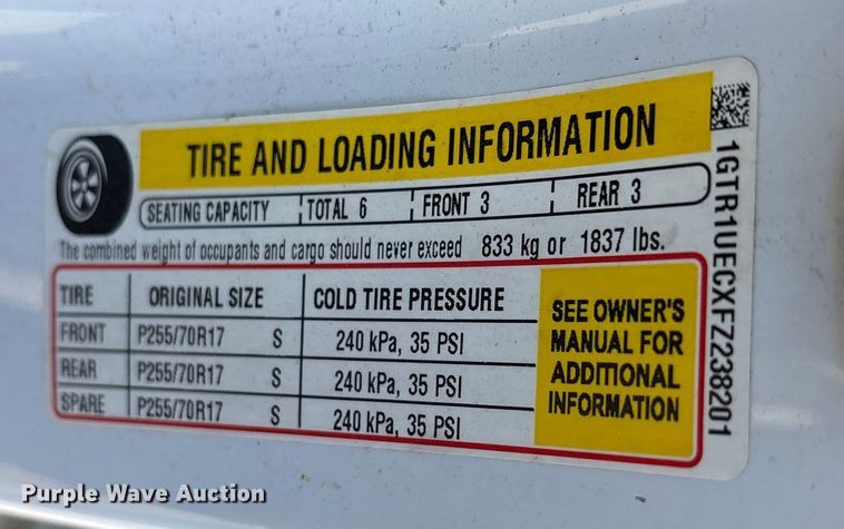 image for item ET7258 2015 GMC Sierra 1500 Double Cab pickup truck