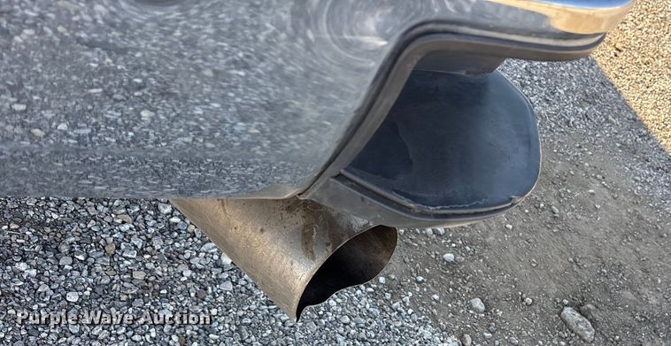 image for item ET7259 2015 Chevrolet Silverado 2500HD Crew Cab pickup truck